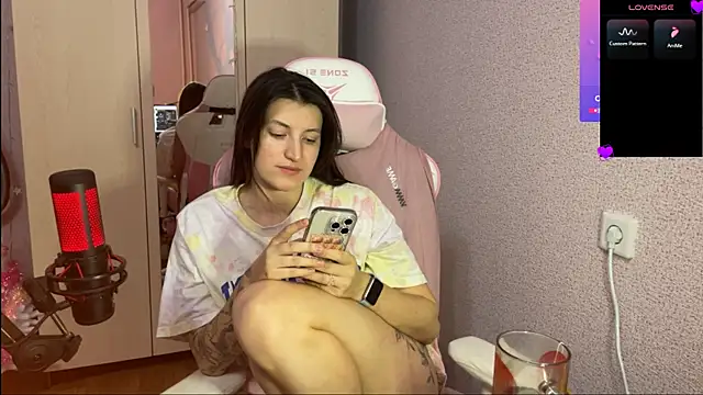 Katrin  kiss online show from January 15, 8:16 pm