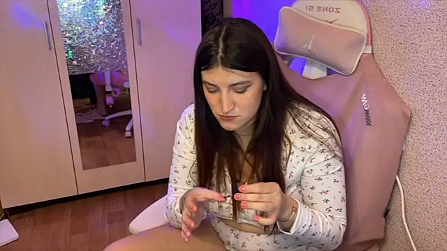 Katrin  kiss online show from February 3, 5:29 pm