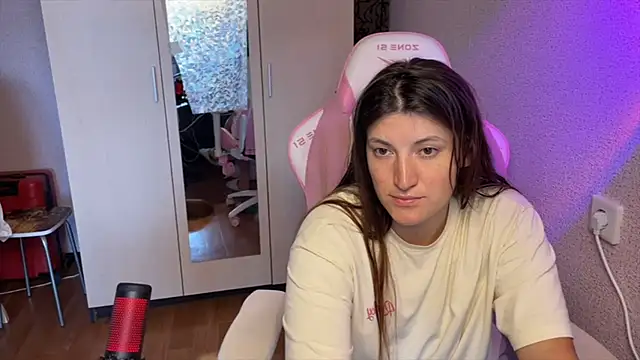 Katrin  kiss online show from July 23, 1:42 pm