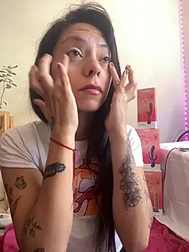 melisabunnny online show from November 22, 3:55 pm