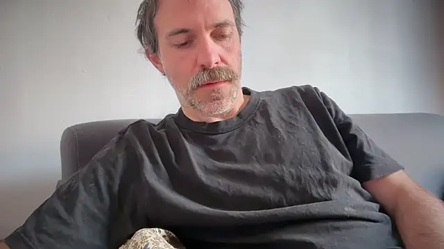 Snapshot of Brianjonest chatting on June 13, 8:56 am Brianjonest online show from June 13, 8:56 am