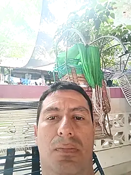 Snapshot of walwan85 chatting on November 1, 11:45 am walwan85 online show from November 1, 11:45 am