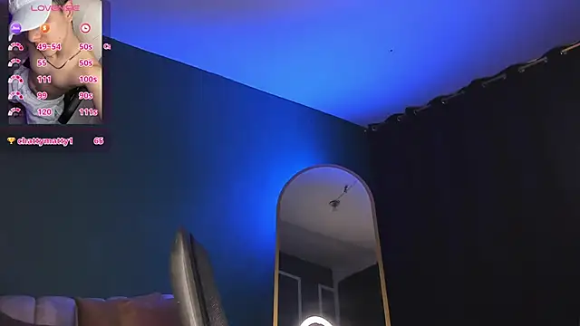 Snapshot of Brat_ chatting on March 13, 10:54 pm Brat online show from March 13, 10:54 pm