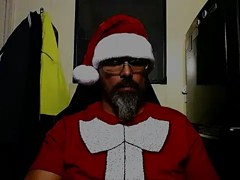 KrazyLegz online show from December 19, 12:24 am