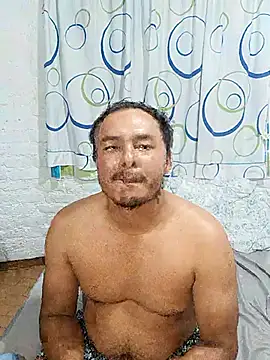 Snapshot of piton77 chatting on February 21, 3:01 am piton77 online show from February 21, 3:01 am