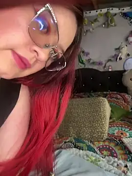 NinaGauther online show from June 12, 6:18 pm
