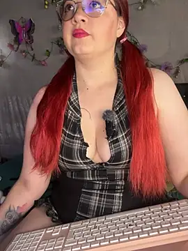 NinaGauther online show from June 26, 3:16 pm