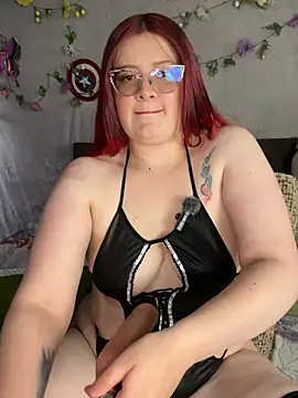NinaGauther online show from July 30, 2:38 pm