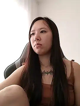 Japabaixinha online show from February 11, 12:05 pm