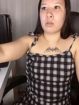 Japabaixinha online show from March 10, 6:05 am