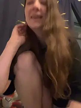 Lori Foxy online show from January 6, 6:20 pm