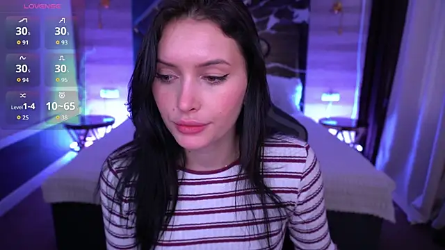 Snapshot of MilaSecrett chatting on October 11, 1:20 pm MilaSecrett online show from October 11, 1:20 pm