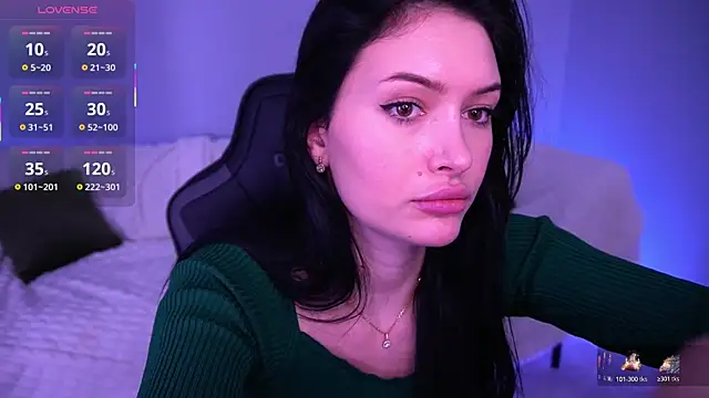 Snapshot of MilaSecrett chatting on November 27, 2:19 pm MilaSecrett online show from November 27, 2:19 pm