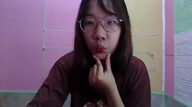 Nanoko online show from February 1, 11:43 am