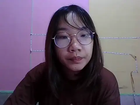 Nanoko online show from March 8, 3:24 pm