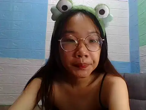 Nanoko online show from September 28, 1:55 am