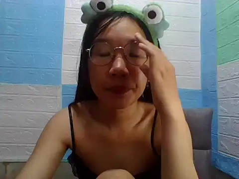 Snapshot of Nanoko chatting on September 29, 11:04 am Nanoko online show from September 29, 11:04 am