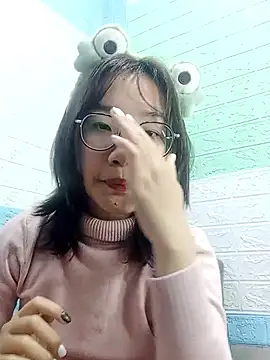 Snapshot of Nanoko chatting on January 10, 11:56 am Nanoko online show from January 10, 11:56 am