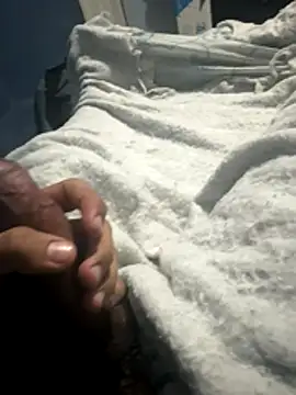 Snapshot of Your_love39 chatting on November 10, 5:28 am Your love39 online show from November 10, 5:28 am