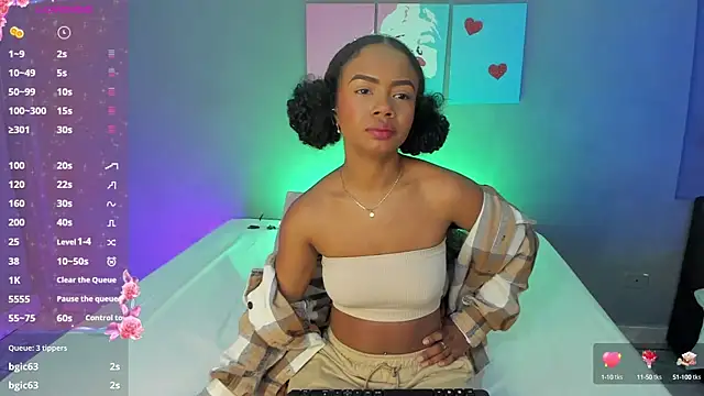 EmmaSmith06 online show from October 8, 5:21 pm