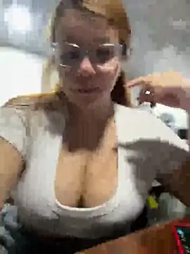 solecito 22 online show from February 22, 1:51 am
