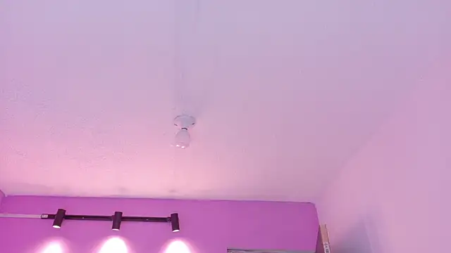 LoveQueen2 online show from March 26, 11:27 am