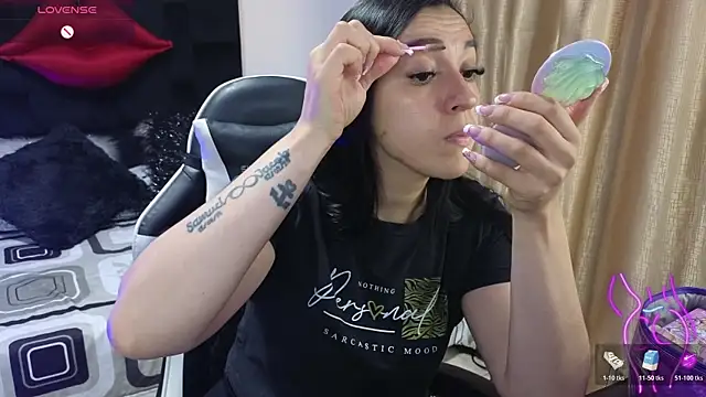 Majuu   online show from December 15, 11:58 am