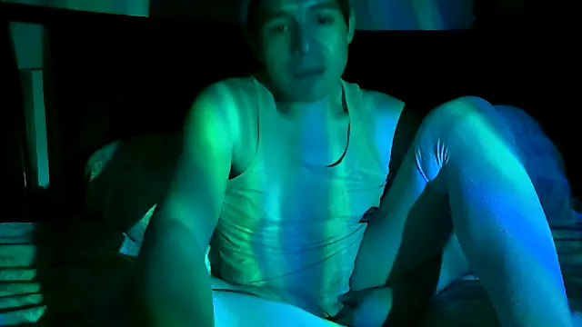Snapshot of CloudyBoy_Toy chatting on March 5, 9:27 am CloudyBoy Toy online show from March 5, 9:27 am