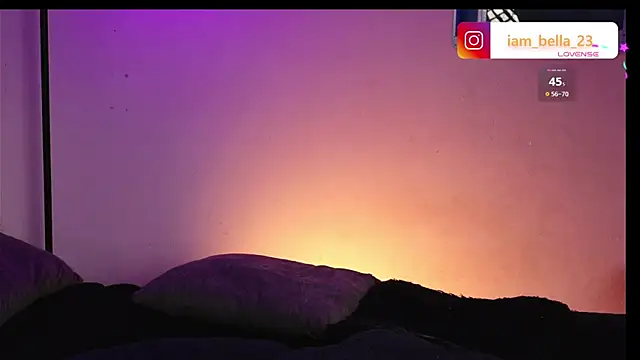 Snapshot of yourtoybella chatting on November 14, 6:50 pm yourtoybella online show from November 14, 6:50 pm