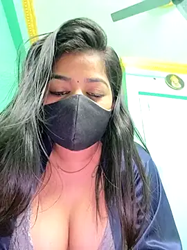 Monalisa Singh online show from January 9, 11:24 am