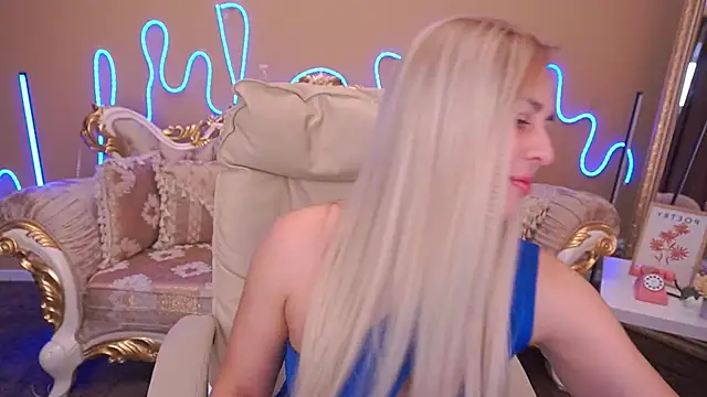 ArishkaLulu online show from November 5, 6:57 am