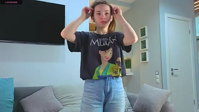 Snapshot of DonnaBurkee chatting on November 16, 4:40 am DonnaBurkee online show from November 16, 4:40 am