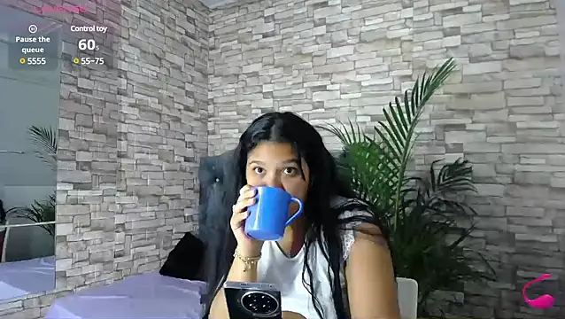 sia cavad online show from February 6, 2:37 pm