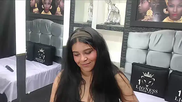 sia cavad online show from October 9, 1:03 am