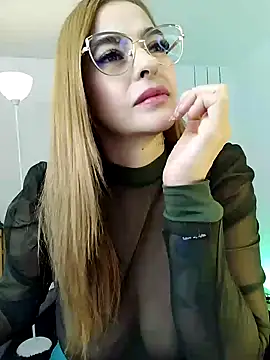 Alessandra Schmoll online show from March 17, 12:46 pm