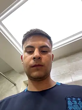 Nicolds14 online show from November 1, 1:51 am