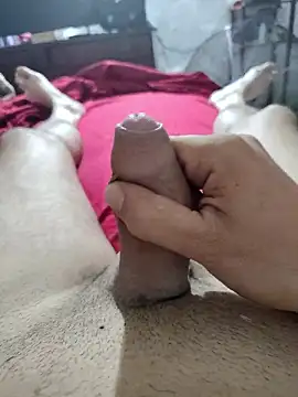 Snapshot of quierodarleche69 chatting on January 8, 2:25 am quierodarleche69 online show from January 8, 2:25 am