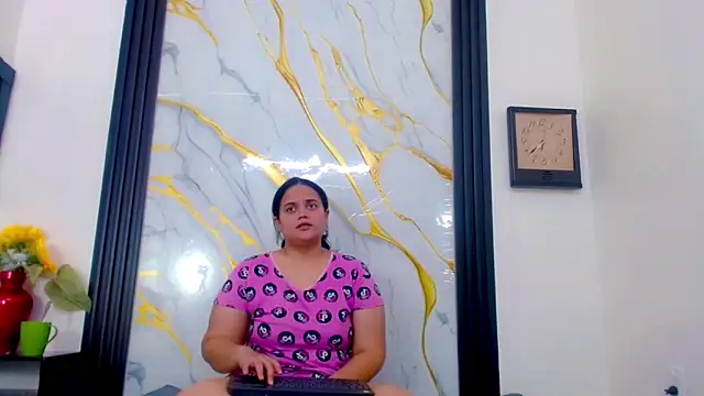 brunnette hot online show from May 9, 11:26 am