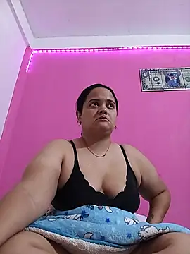 brunnette hot online show from June 3, 10:51 am