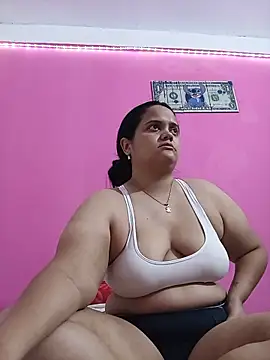 brunnette hot online show from June 9, 10:27 am