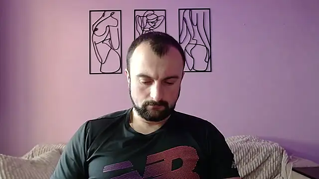 brindlefly6969 online show from December 18, 11:34 am