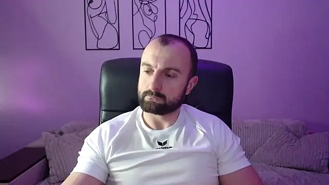 brindlefly6969 online show from January 15, 11:26 am