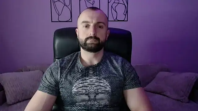 brindlefly6969 online show from March 25, 11:16 am