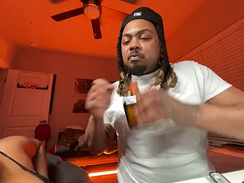 4EVAGLACIERS online show from March 28, 1:49 am