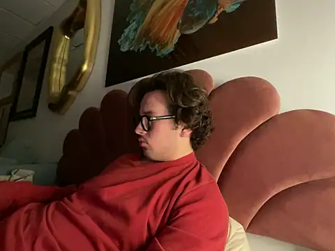 Snapshot of hardmecl chatting on March 11, 9:21 pm hardmecl online show from March 11, 9:21 pm