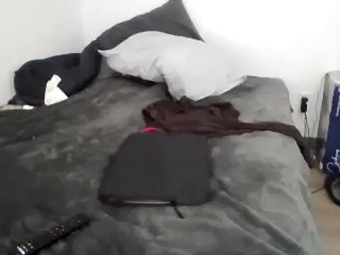 Iliketocooksquirt25 online show from February 18, 11:08 pm