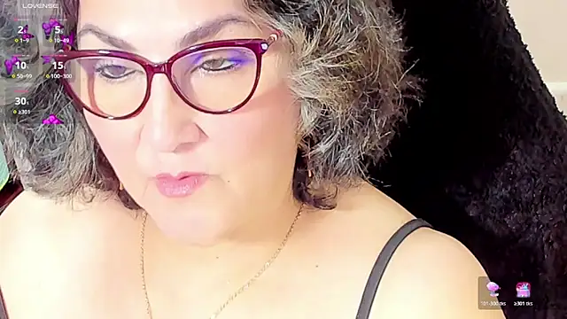 cataleya mom online show from December 1, 11:10 pm