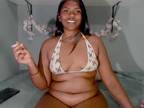 Sexykitten147 online show from October 8, 12:25 pm