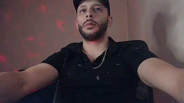 Snapshot of henryaxe chatting on September 23, 10:13 pm henryaxe online show from September 23, 10:13 pm