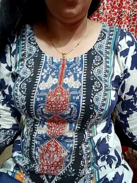 Priya Boudi online show from October 13, 6:41 pm